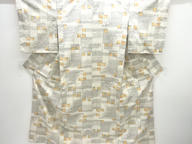 JAPANESE KIMONO / TSUMUGI / WOVEN FLOWER CLASSICAL PATTERN